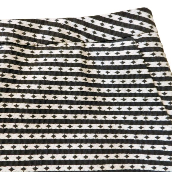 Merona Skirt 18 Black White Diamond Lined Pockets Cotton Polyester Blend NEW - Picture 3 of 7